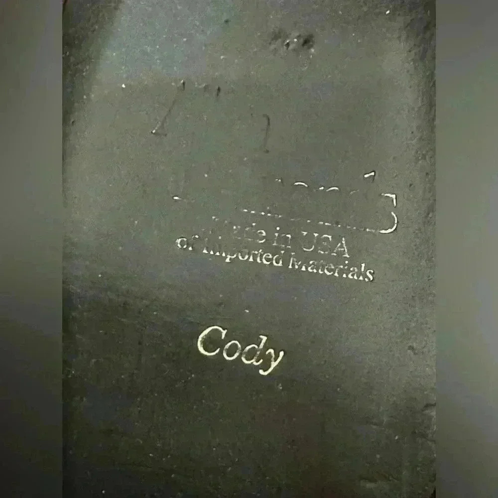 Allen Edmonds Men's Cody Tassel Loafer Size 11 D Brown Leather Slip On Shoe - Picture 7 of 7